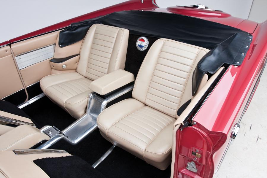  Chrysler 300F Convertible Red 1960 года  (фото 7 из 25)